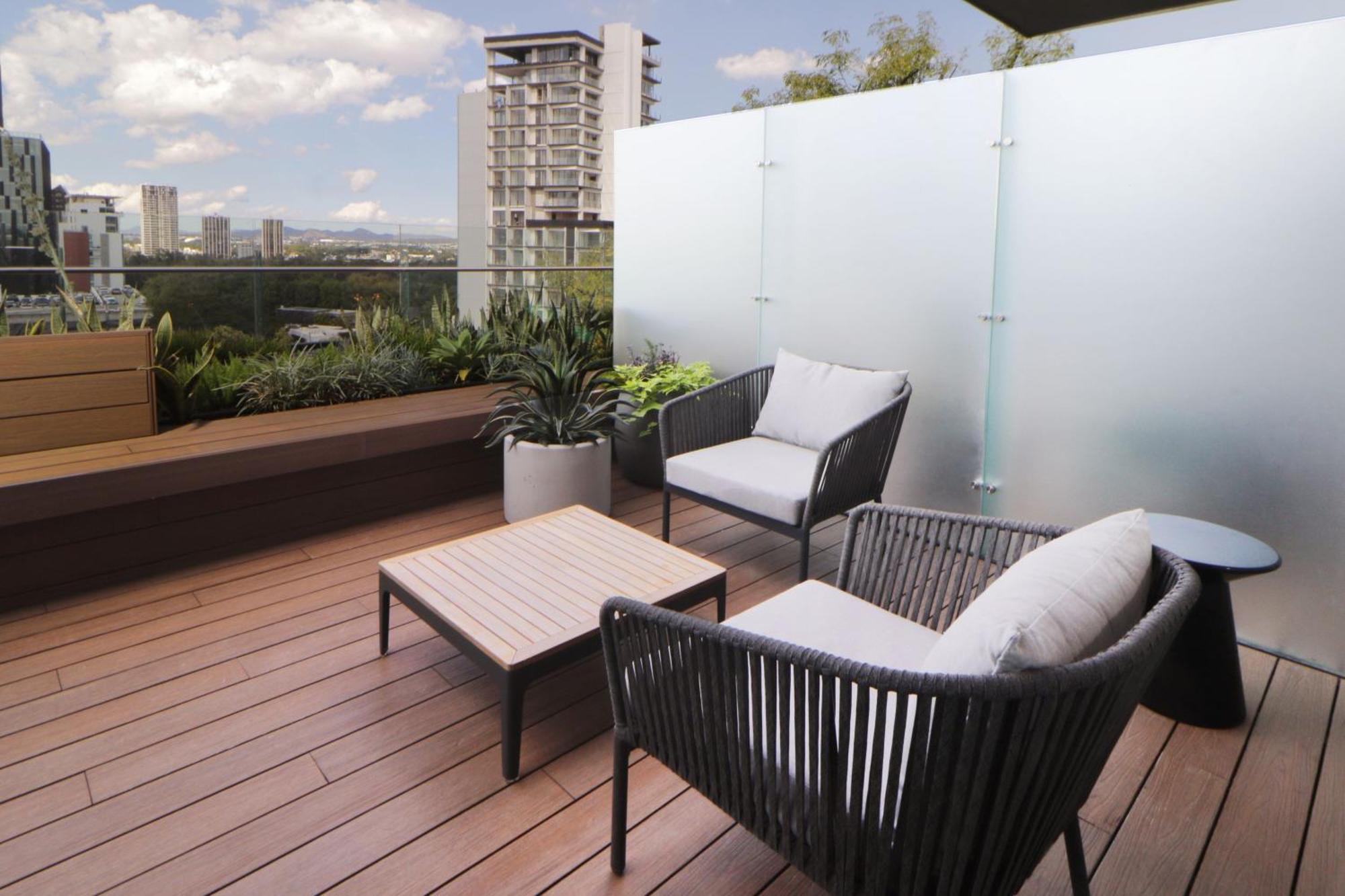 City Express Plus By Marriott Guadalajara Providencia Екстер'єр фото