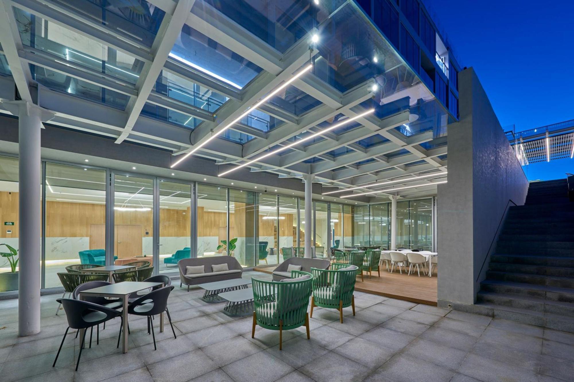 City Express Plus By Marriott Guadalajara Providencia Екстер'єр фото